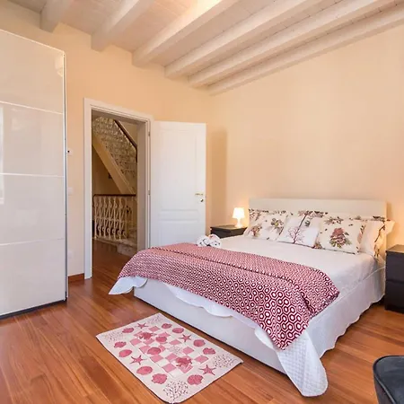 Villa Luxury Fiammetta Near Beach *