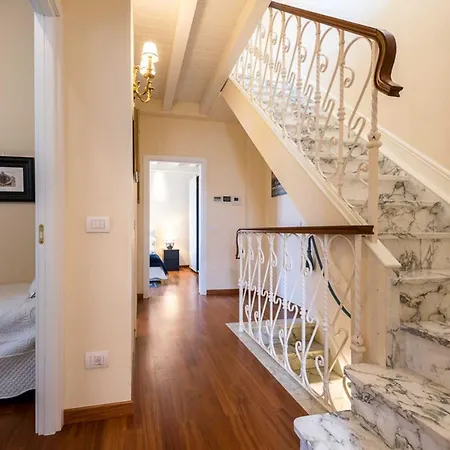 Luxury Fiammetta Near Beach Viareggio