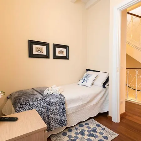 Luxury Fiammetta Near Beach